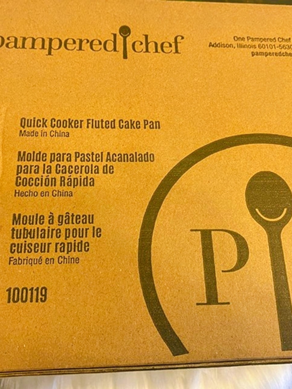Pampered Chef Quick Cooker Fluted Cake Pan - Brown